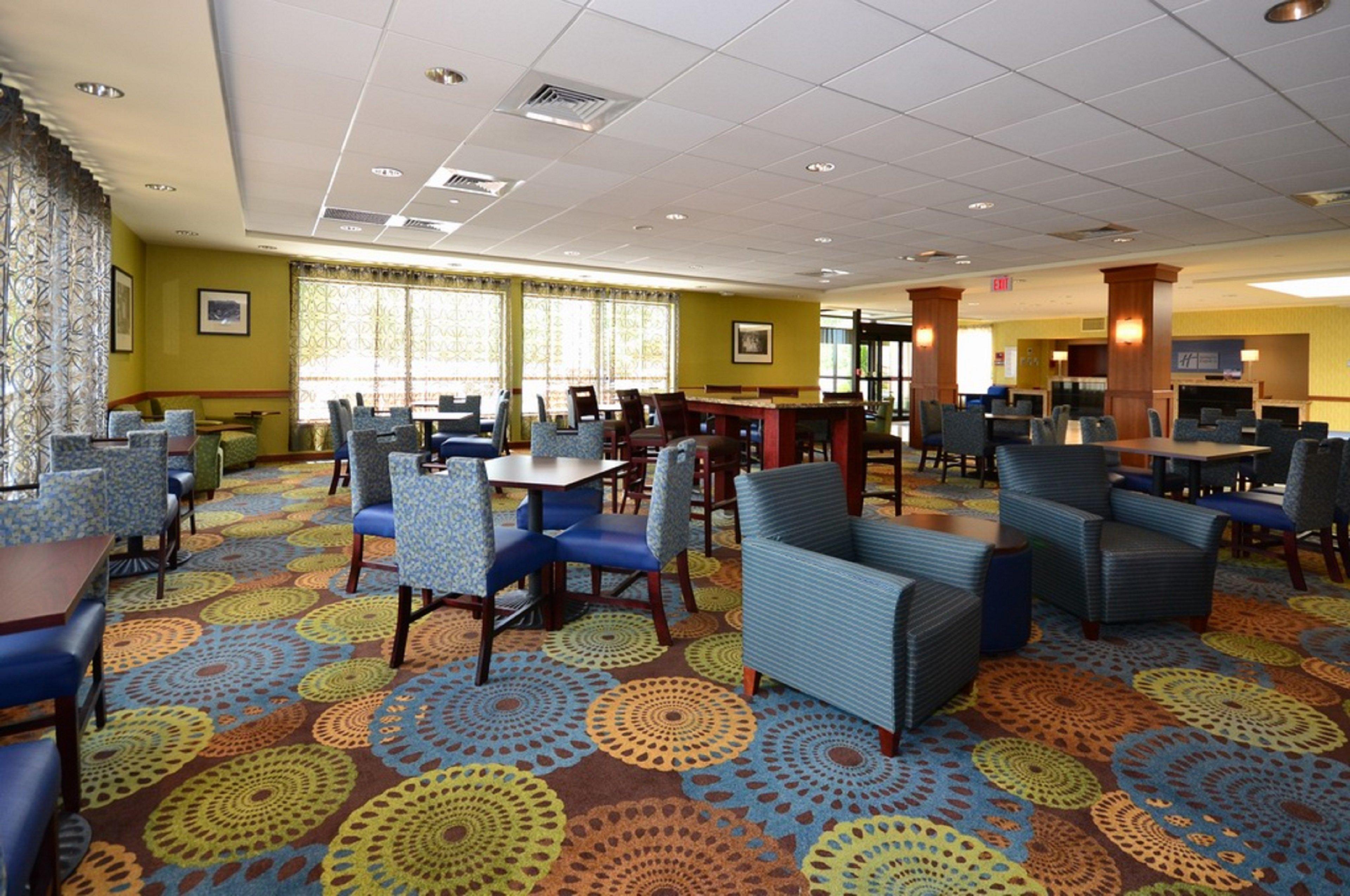 Holiday Inn Express Boston Brockton By Ihg Exteriör bild