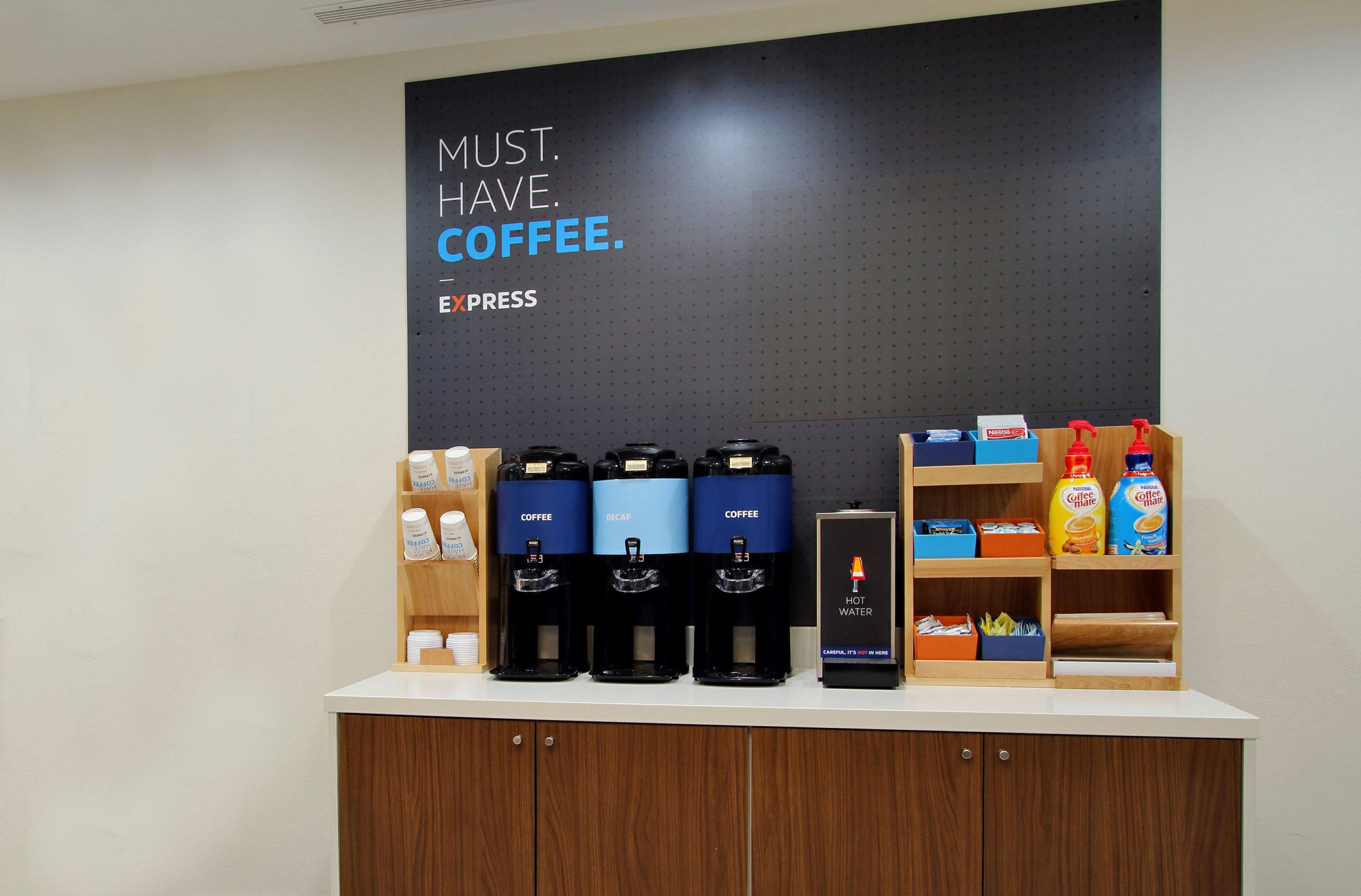 Holiday Inn Express Boston Brockton By Ihg Exteriör bild