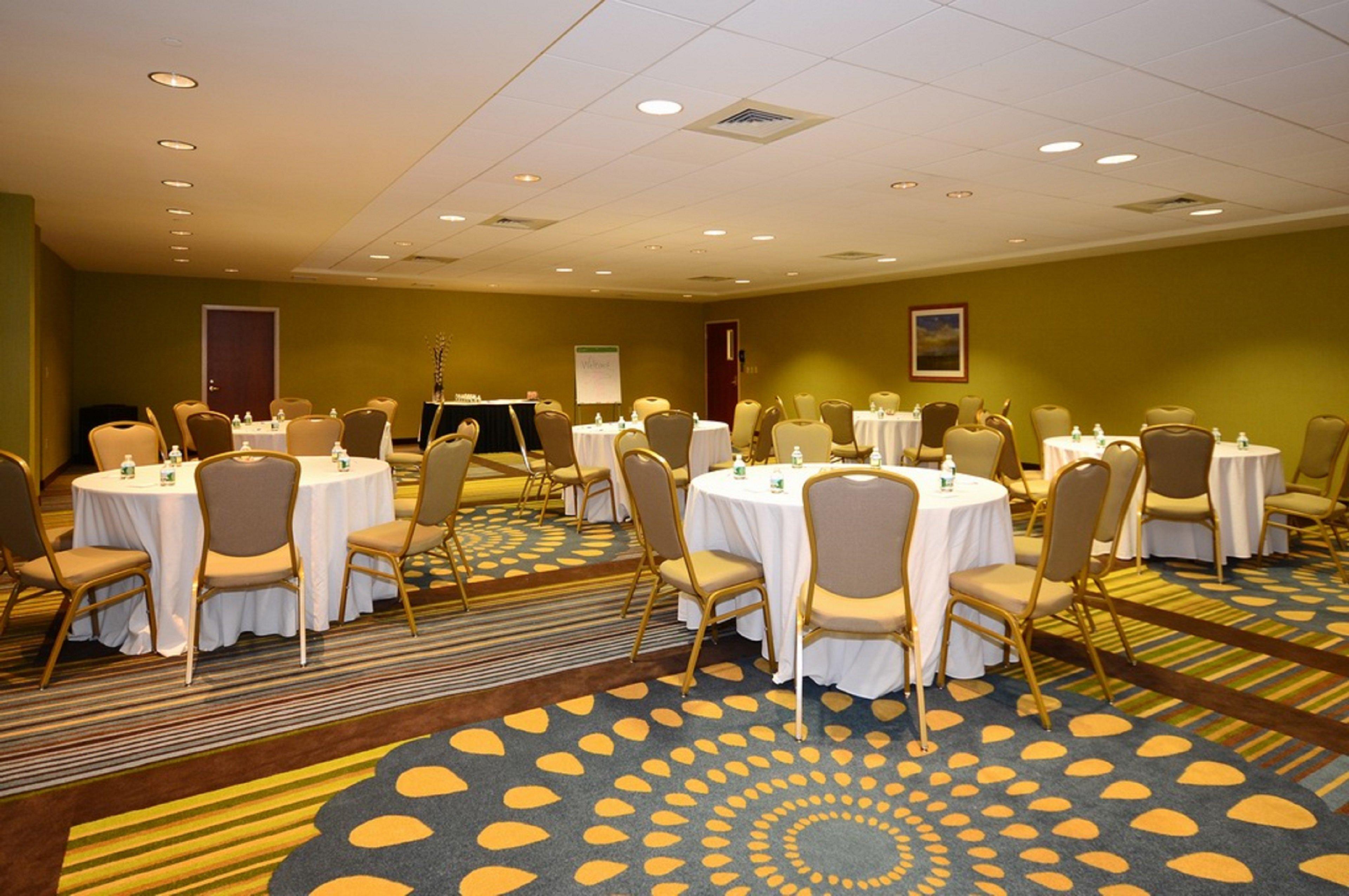 Holiday Inn Express Boston Brockton By Ihg Exteriör bild