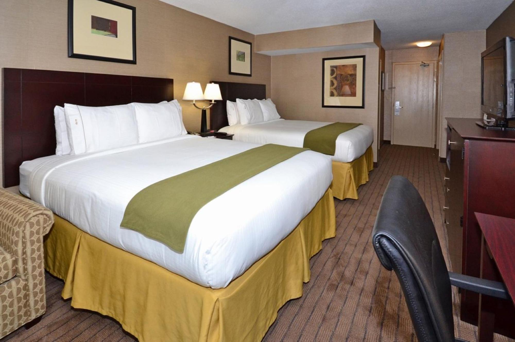 Holiday Inn Express Boston Brockton By Ihg Exteriör bild